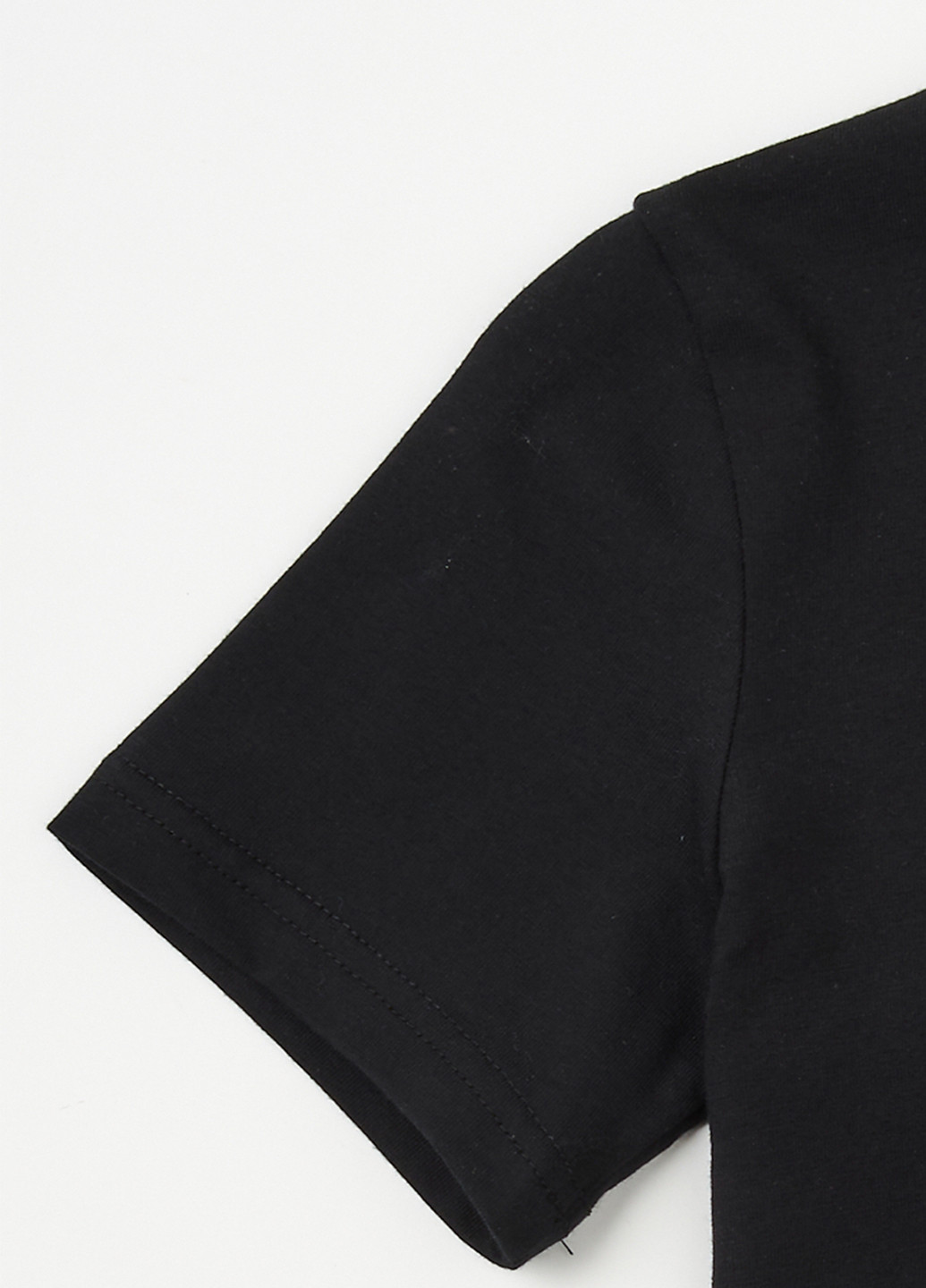 Черная летняя футболка Garnamama