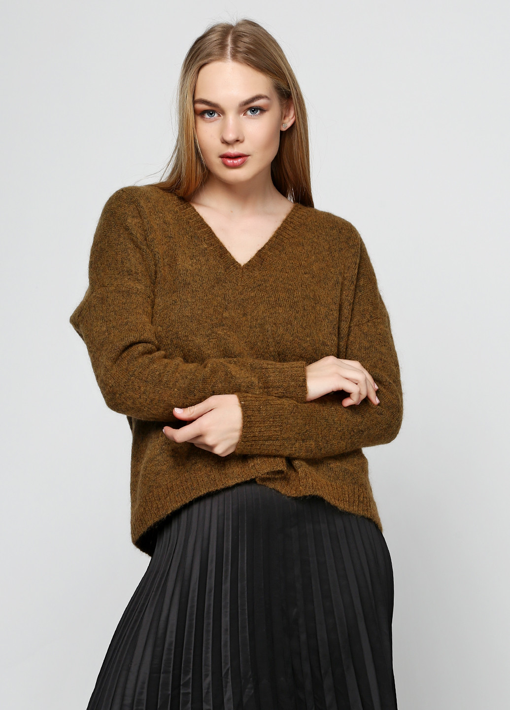 Оливковый (хаки) демисезонный пуловер пуловер Gestuz