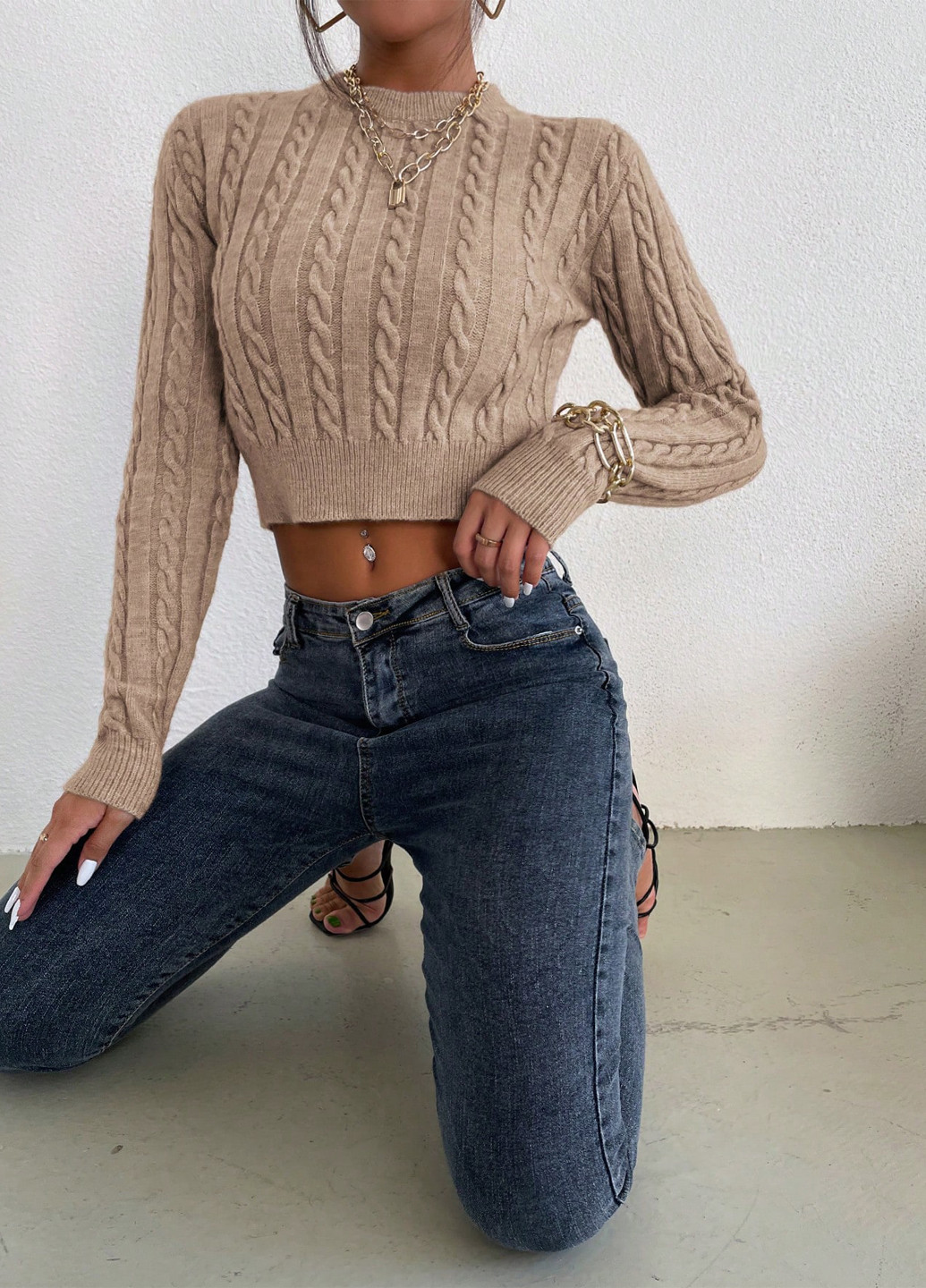 Бежевий демісезонний джемпер джемпер SHEIN