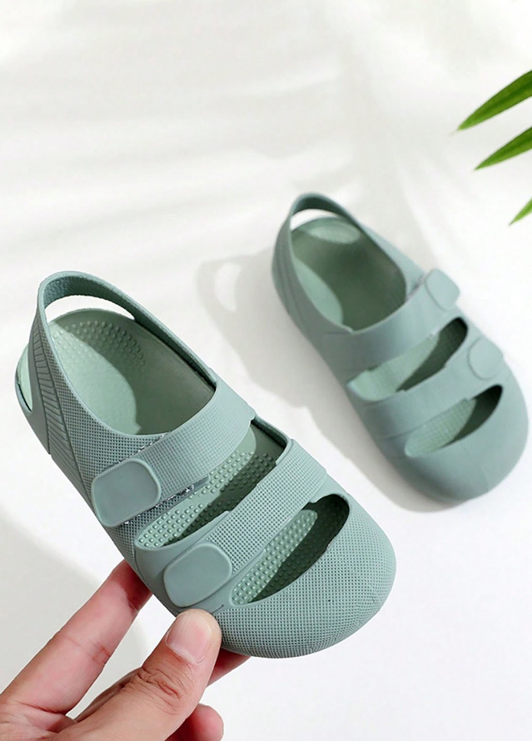 Оливковые кэжуал сандалии SHEIN на липучке