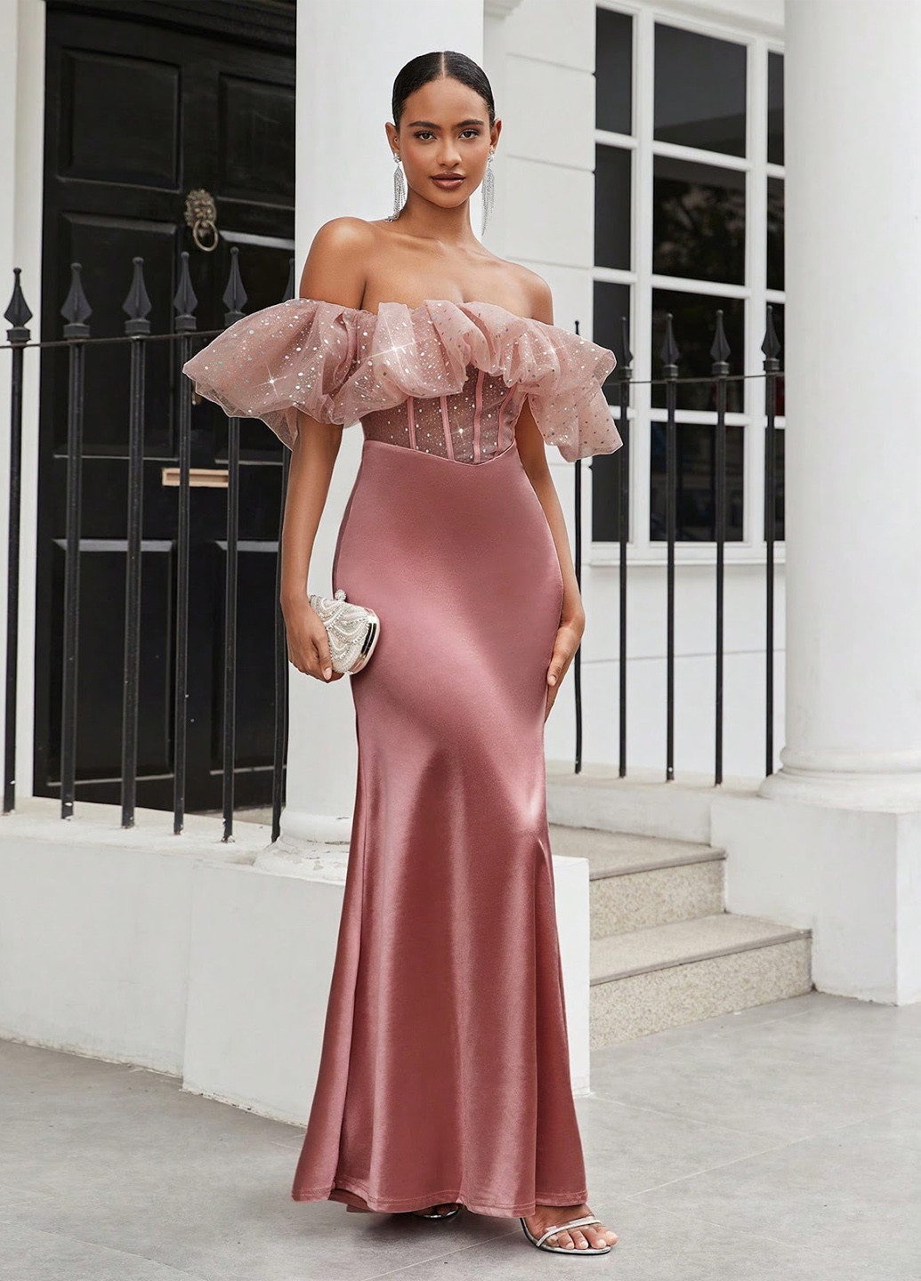 Розовое вечернее платье с открытыми плечами, с корсетом SHEIN однотонное