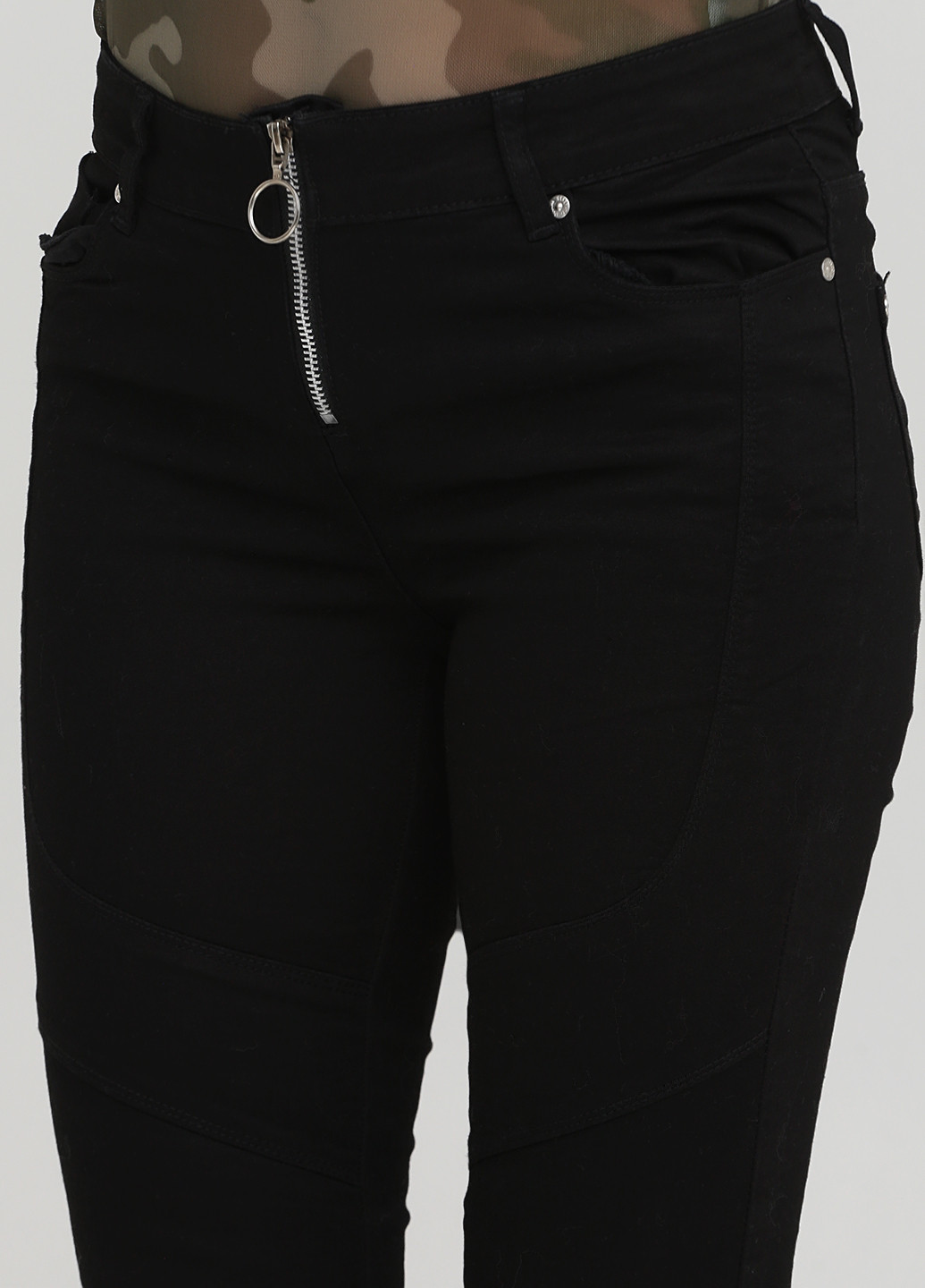 Черные кэжуал демисезонные зауженные брюки Reserved
