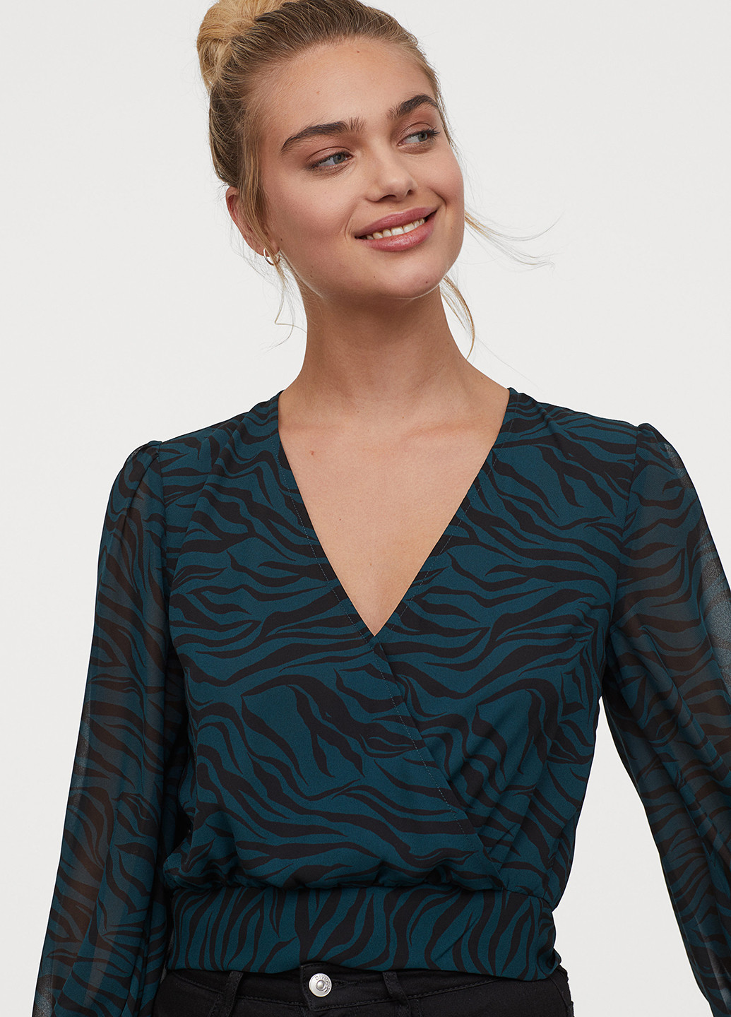Темно-синяя демисезонная блуза на запах H&M