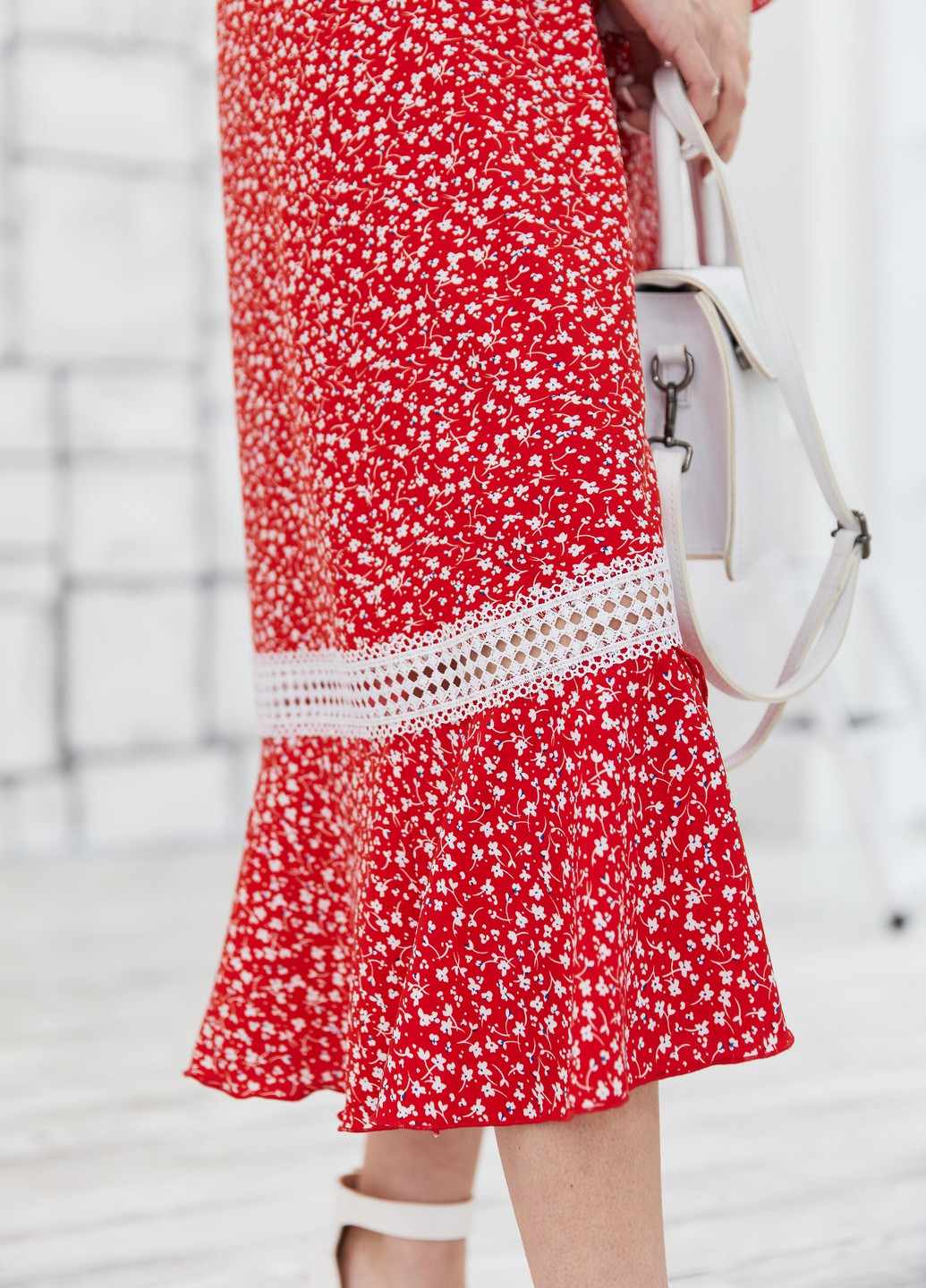 Красное кэжуал платье MN с цветочным принтом