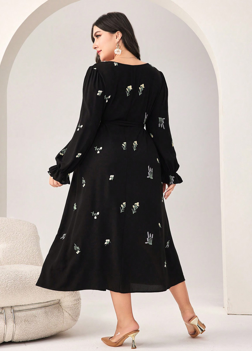 Чорна кежуал сукня SHEIN з квітковим принтом