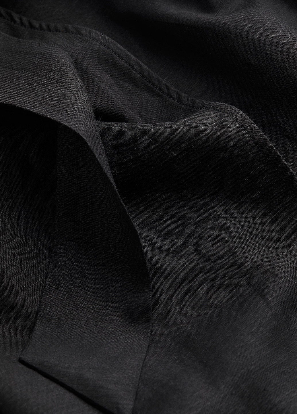 Черное кэжуал платье на запах H&M однотонное