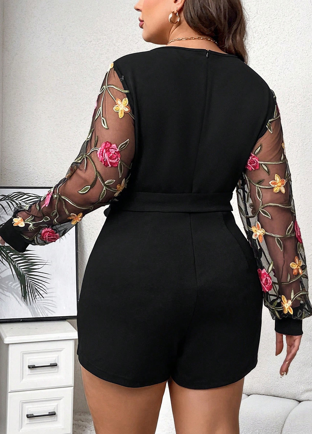 Комбінезон SHEIN комбінезон-шорти квітковий чорний кежуал поліестер