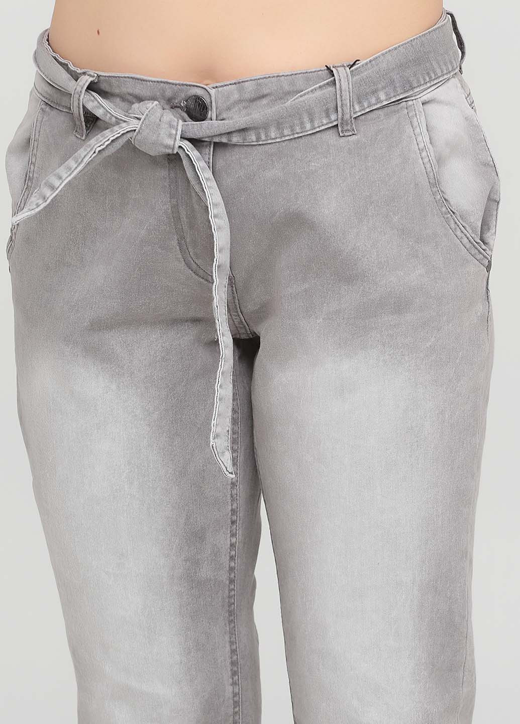 Светло-серые демисезонные зауженные джинсы Gina Benotti