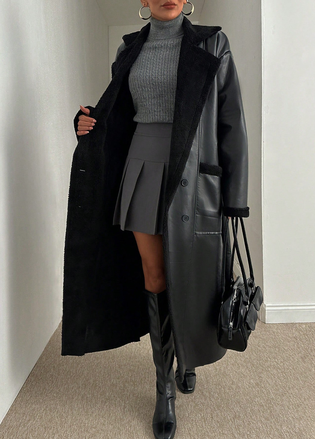 Чорне демісезонне Пальто двобортне SHEIN