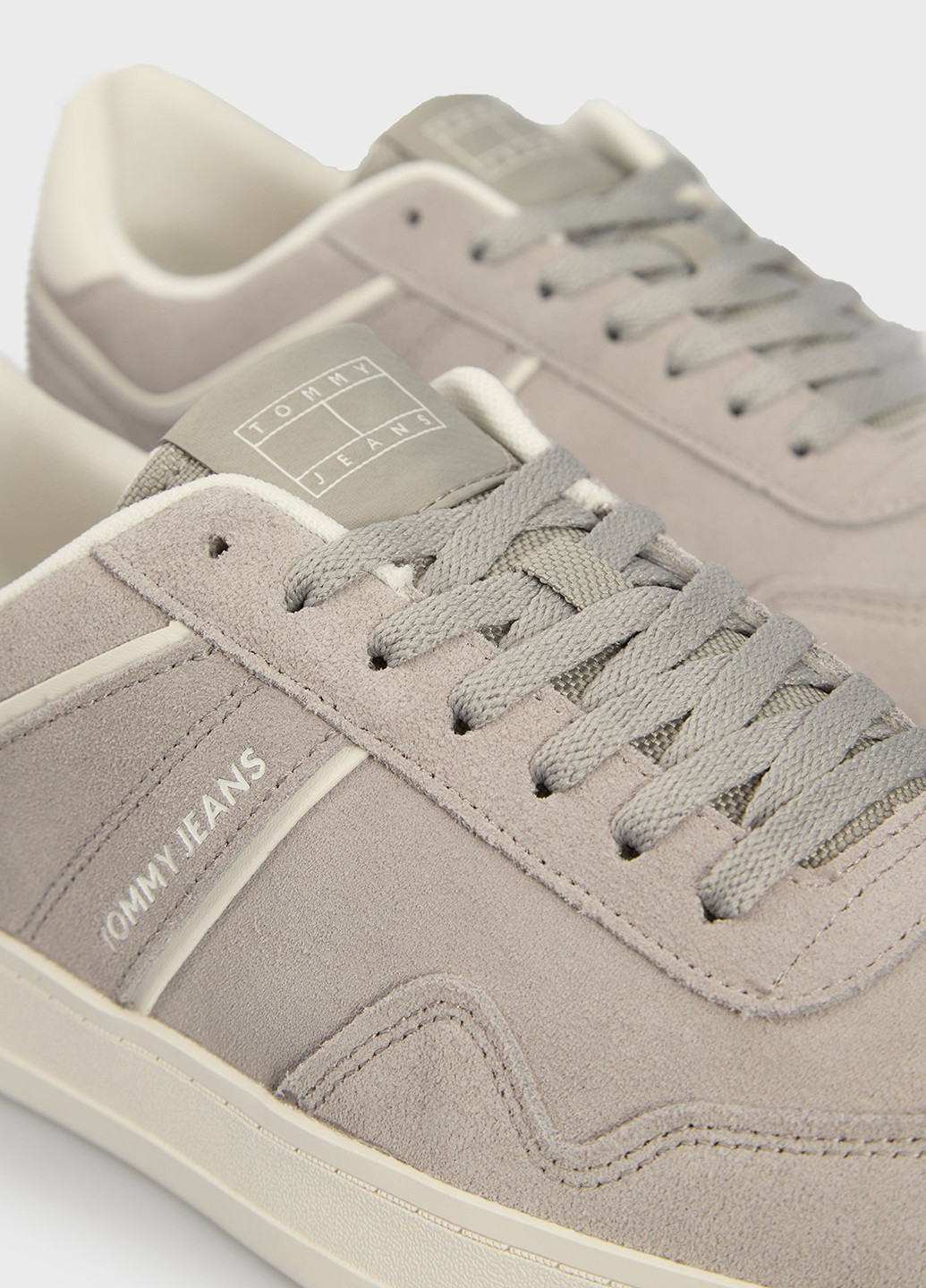 Сірі всесезон кросівки Tommy Jeans