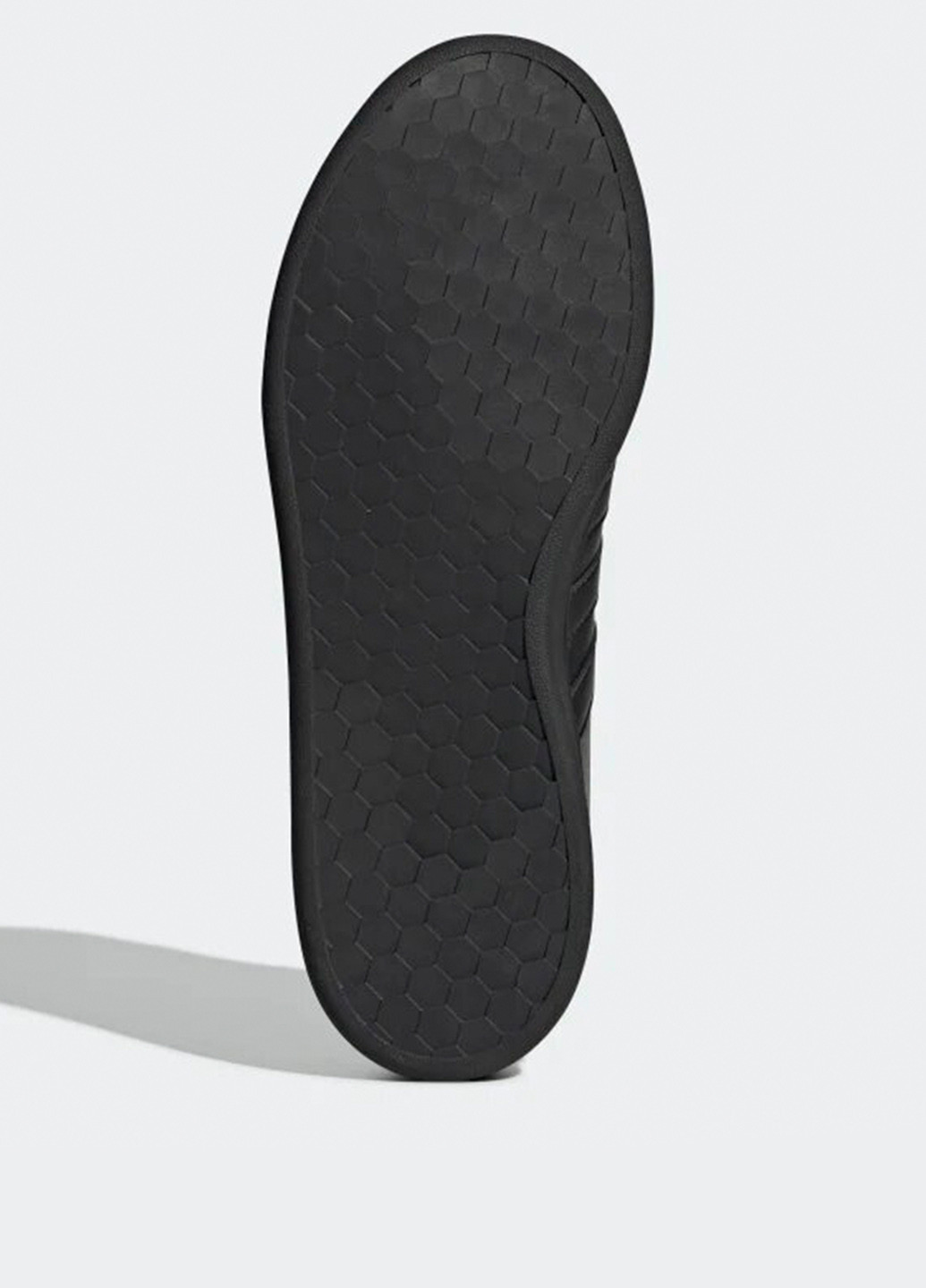 Черные демисезонные кроссовки adidas