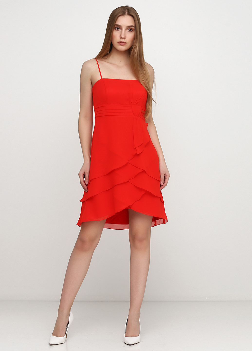 Красное коктейльное платье Vera Mont однотонное