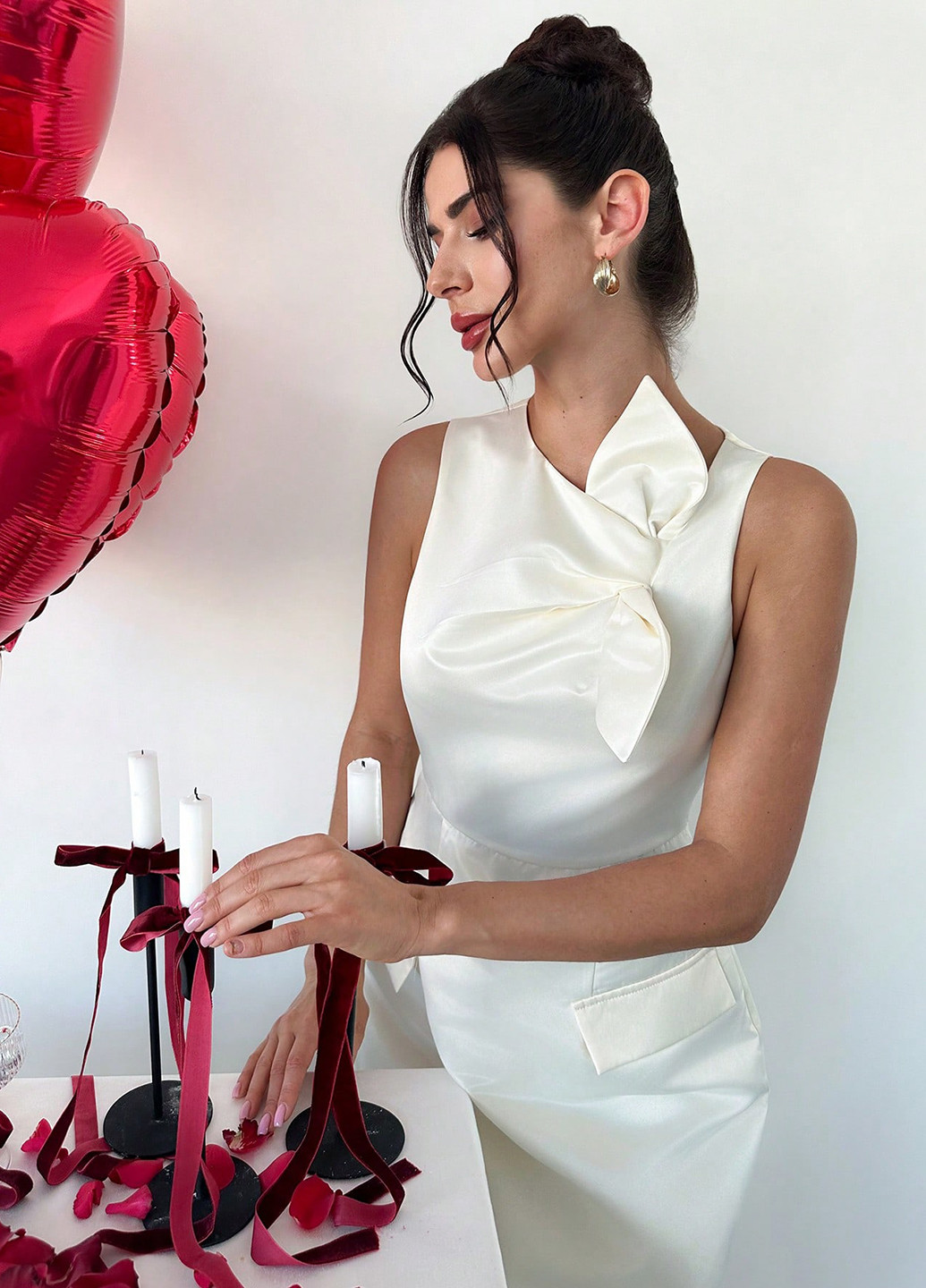 Айворі святковий, коктейльна, кежуал сукня а-силует SHEIN однотонна