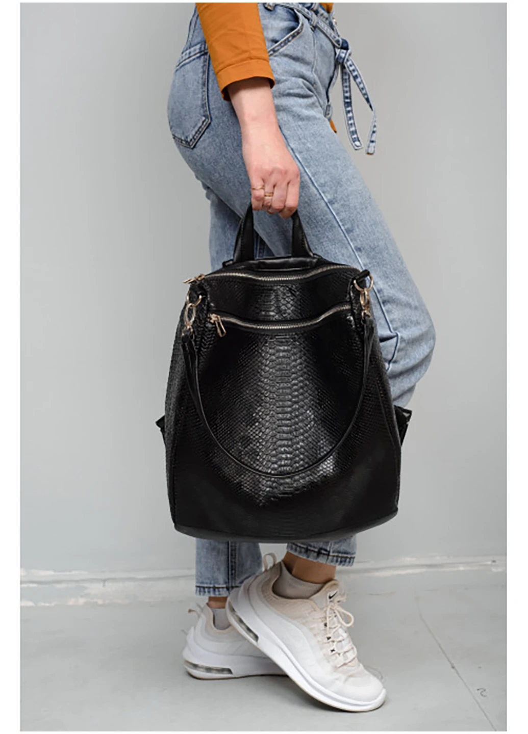 Женский рюкзак 34х15х31 см Sambag (252155102)