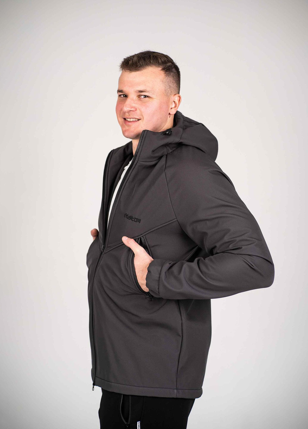 Темно-сіра демісезонна куртка чоловіча protection soft shell dark графіт Custom Wear