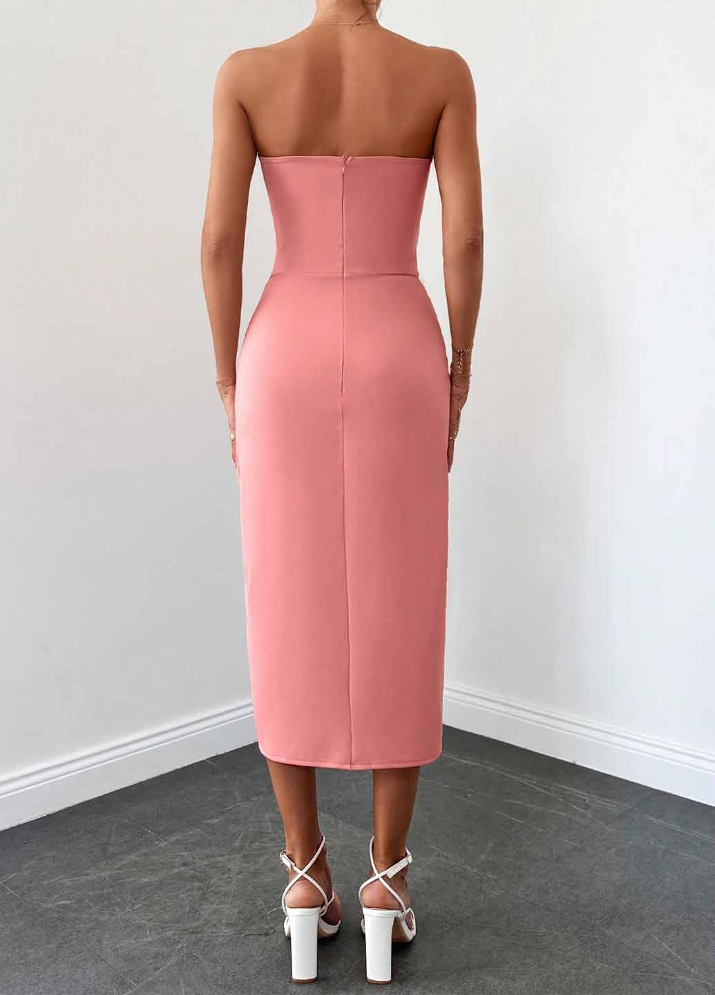 Рожева коктейльна, вечірня сукня з відкритими плечима SHEIN однотонна