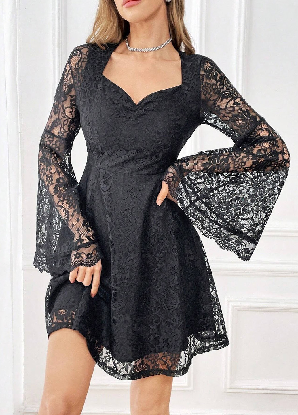 Чорна кежуал, вечірня сукня кльош SHEIN з квітковим принтом