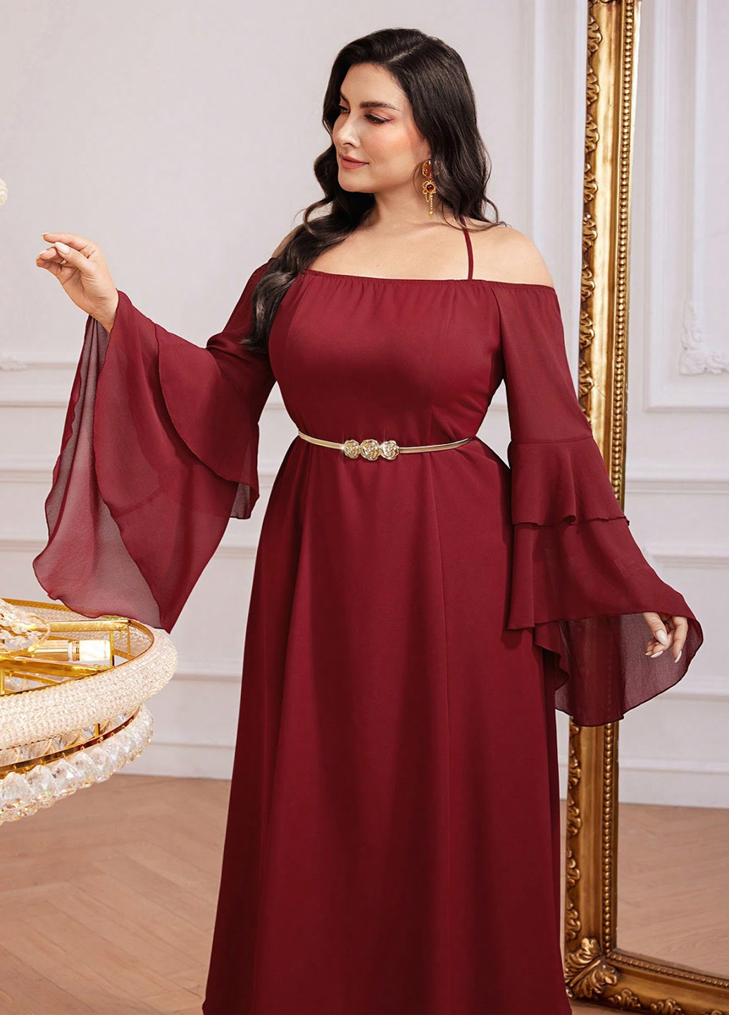 Бордовое вечернее платье с открытыми плечами SHEIN однотонное