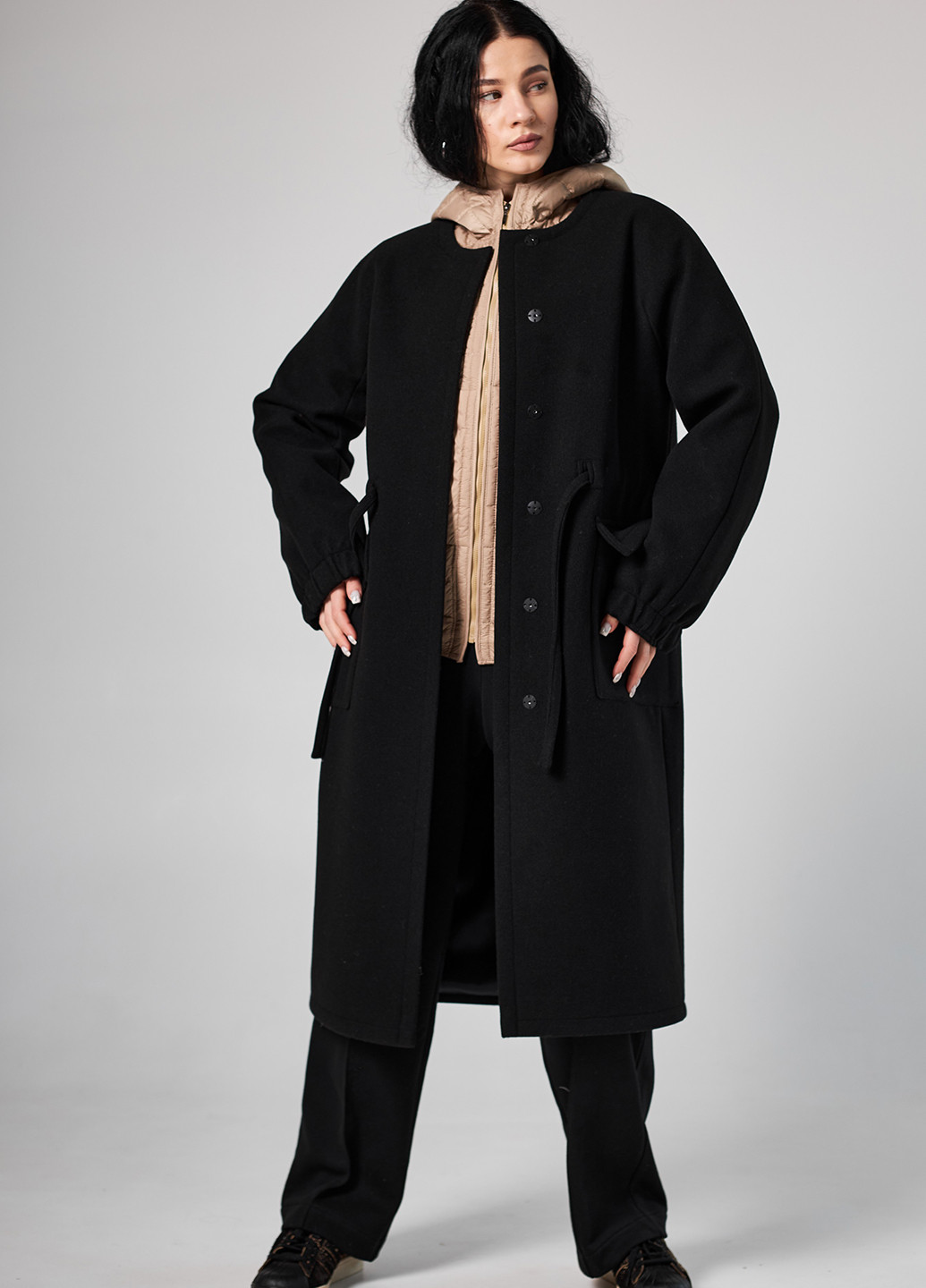 Черное демисезонное Пальто однобортное MiNiMax