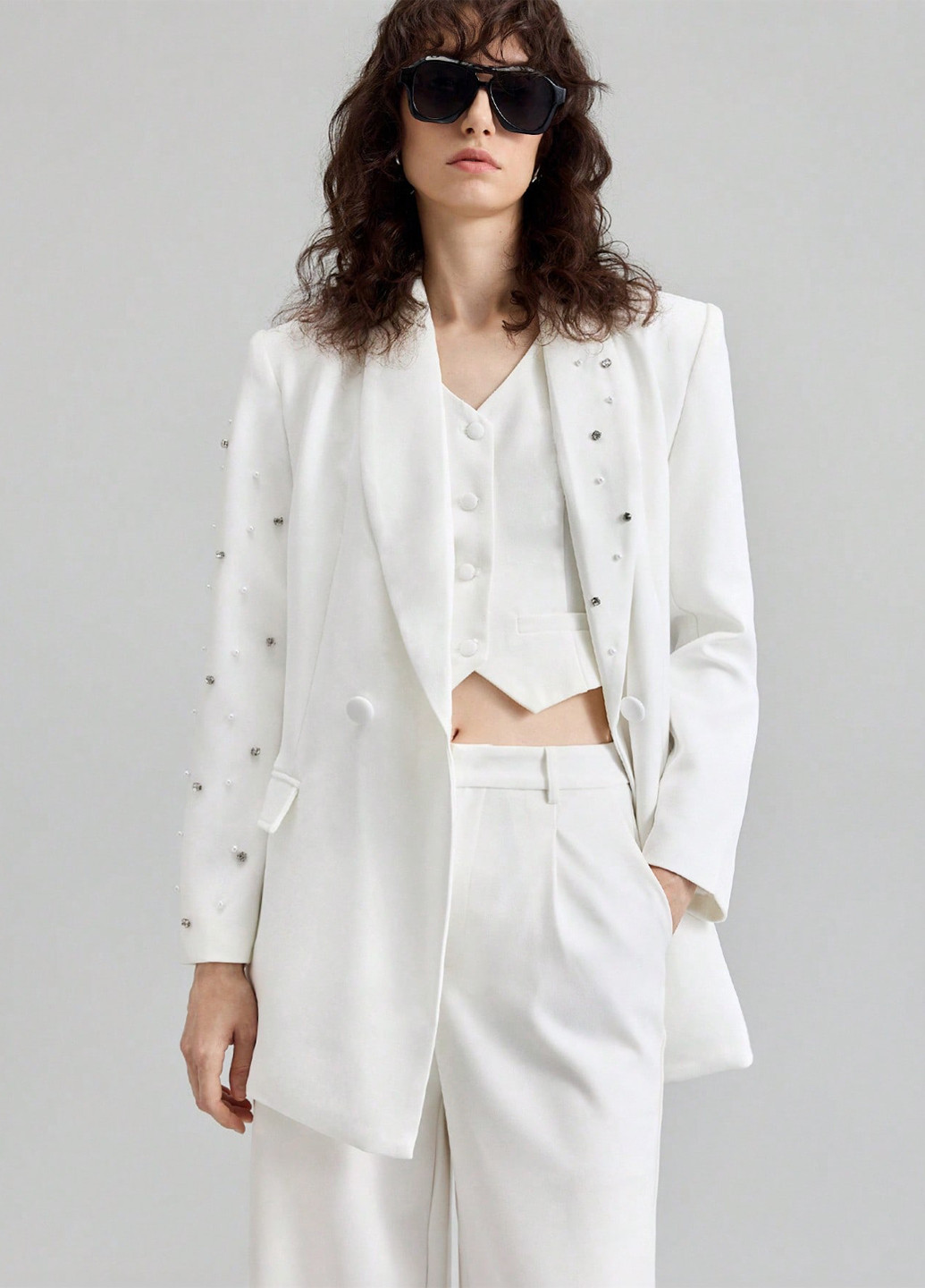 Белый женский жакет SHEIN однотонный - демисезонный