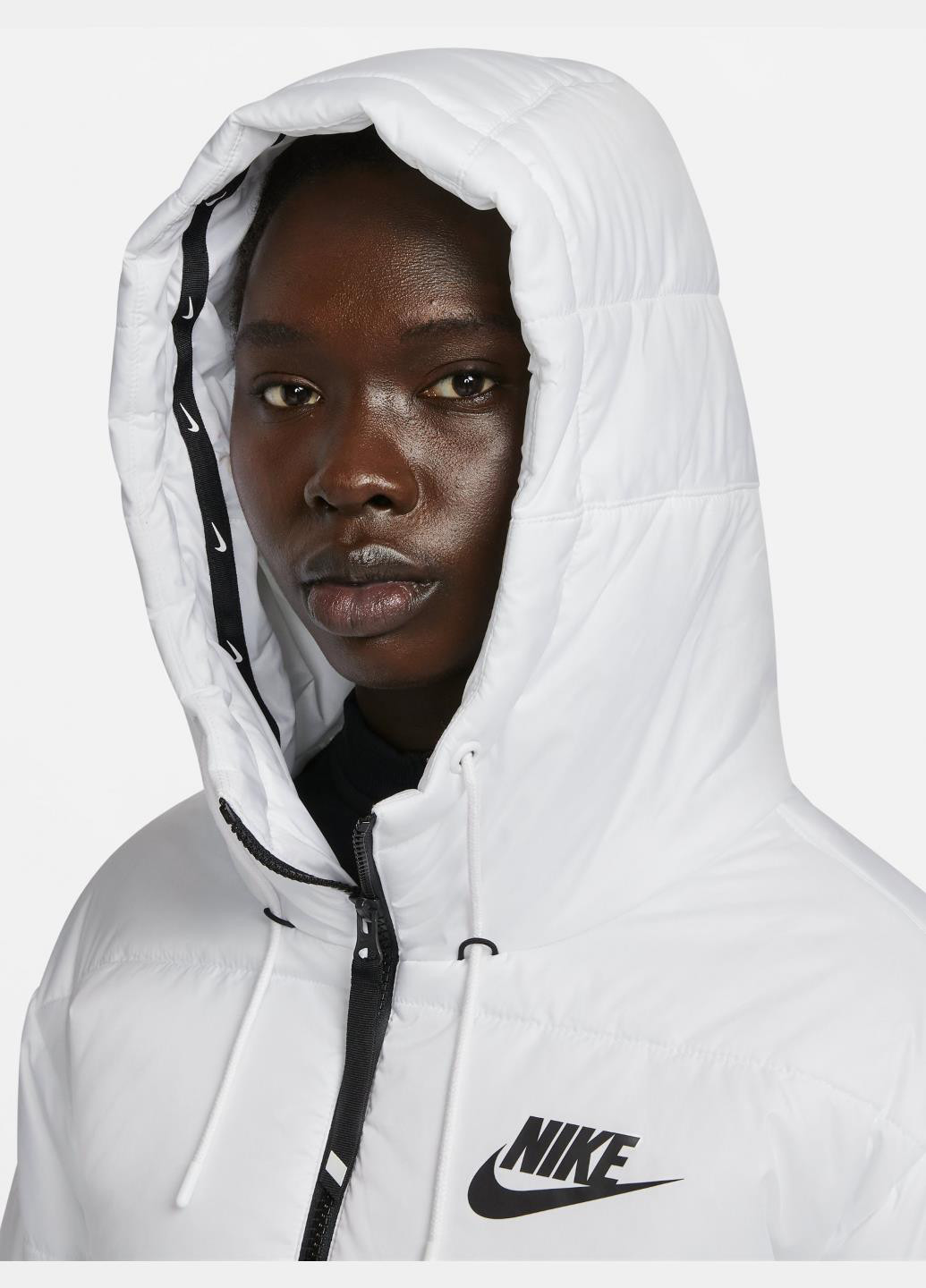 Біла зимня куртка dj6997-100 Nike W Nsw Tf Rpl Classic Tape Jkt