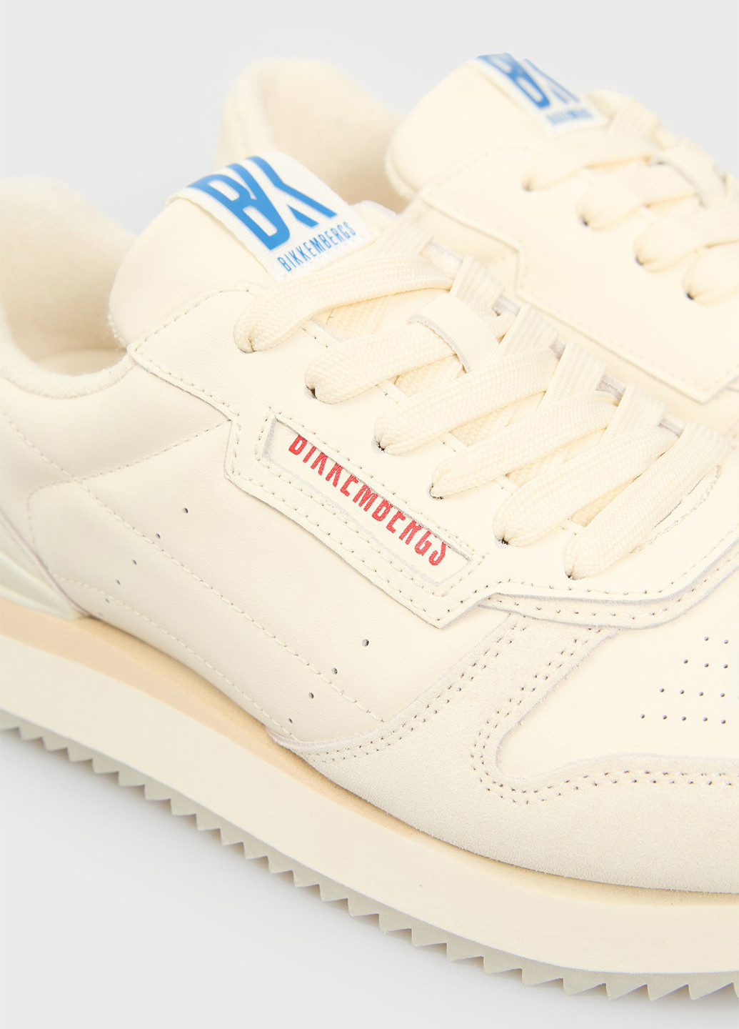 Айвори всесезонные кроссовки Bikkembergs