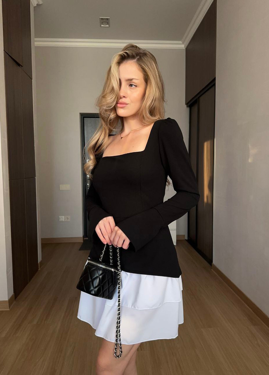 Черное коктейльное, кэжуал платье клеш No Brand колор блок