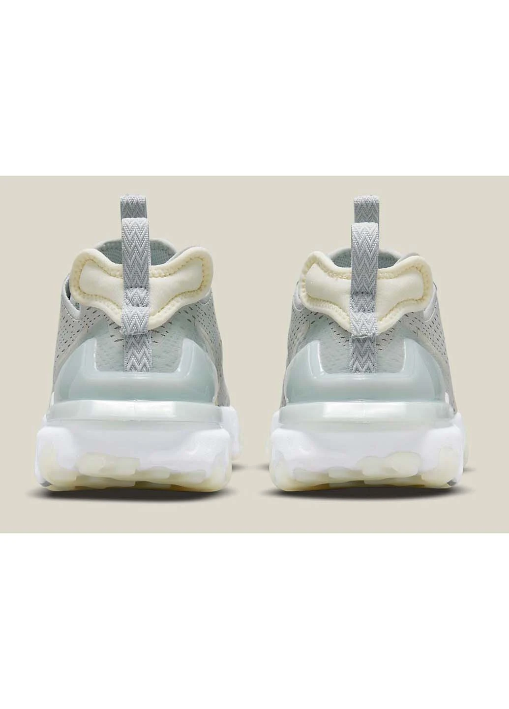 Сірі кросівки демісезон Nike
