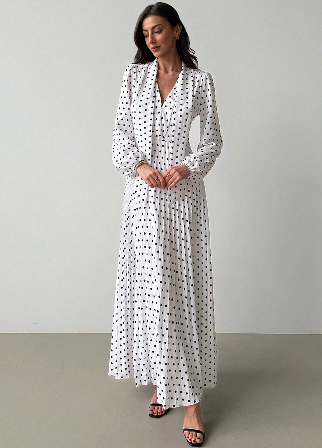 Белое кэжуал платье клеш, плиссированное SHEIN в горошек