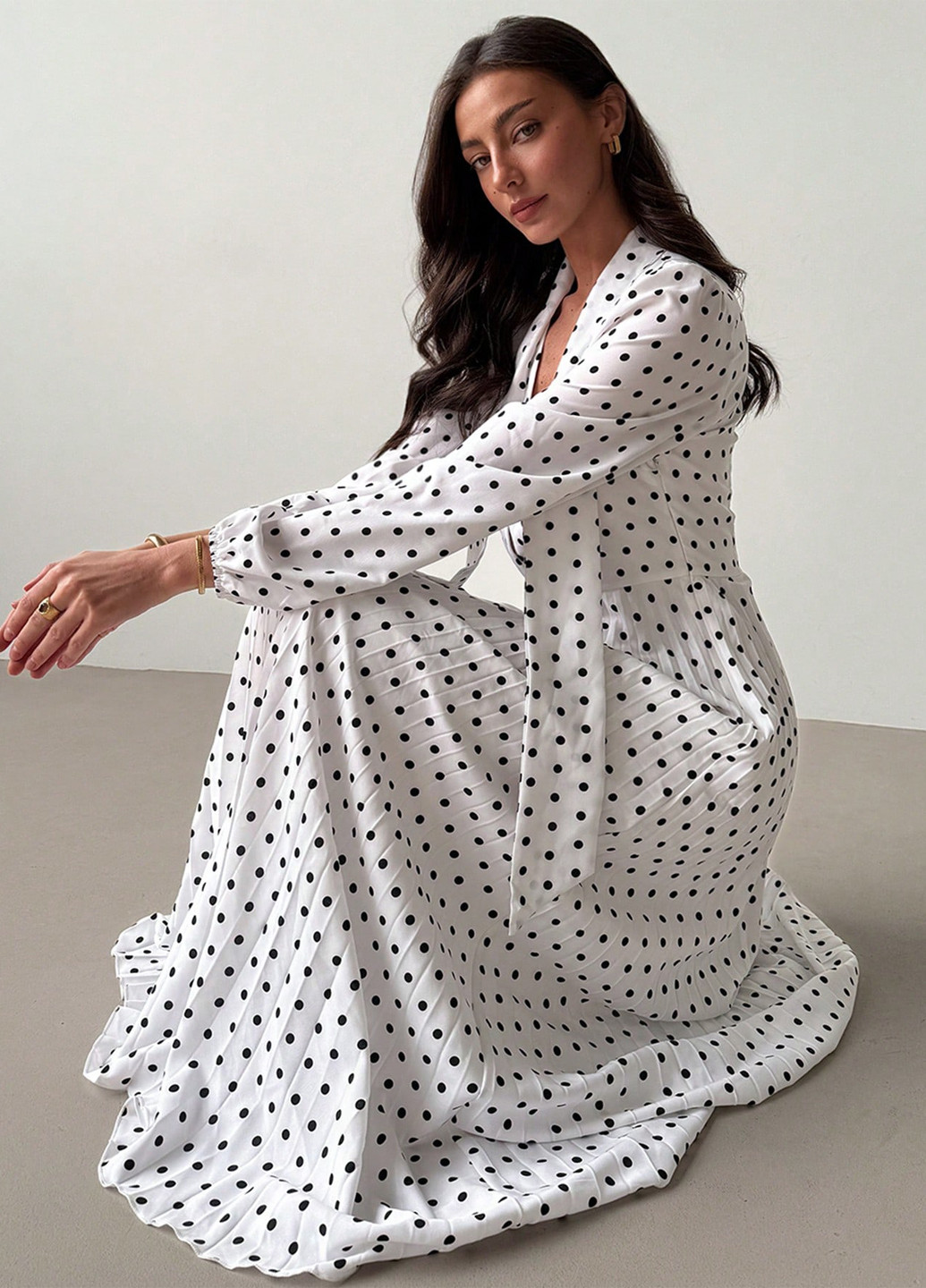 Белое кэжуал платье клеш, плиссированное SHEIN в горошек