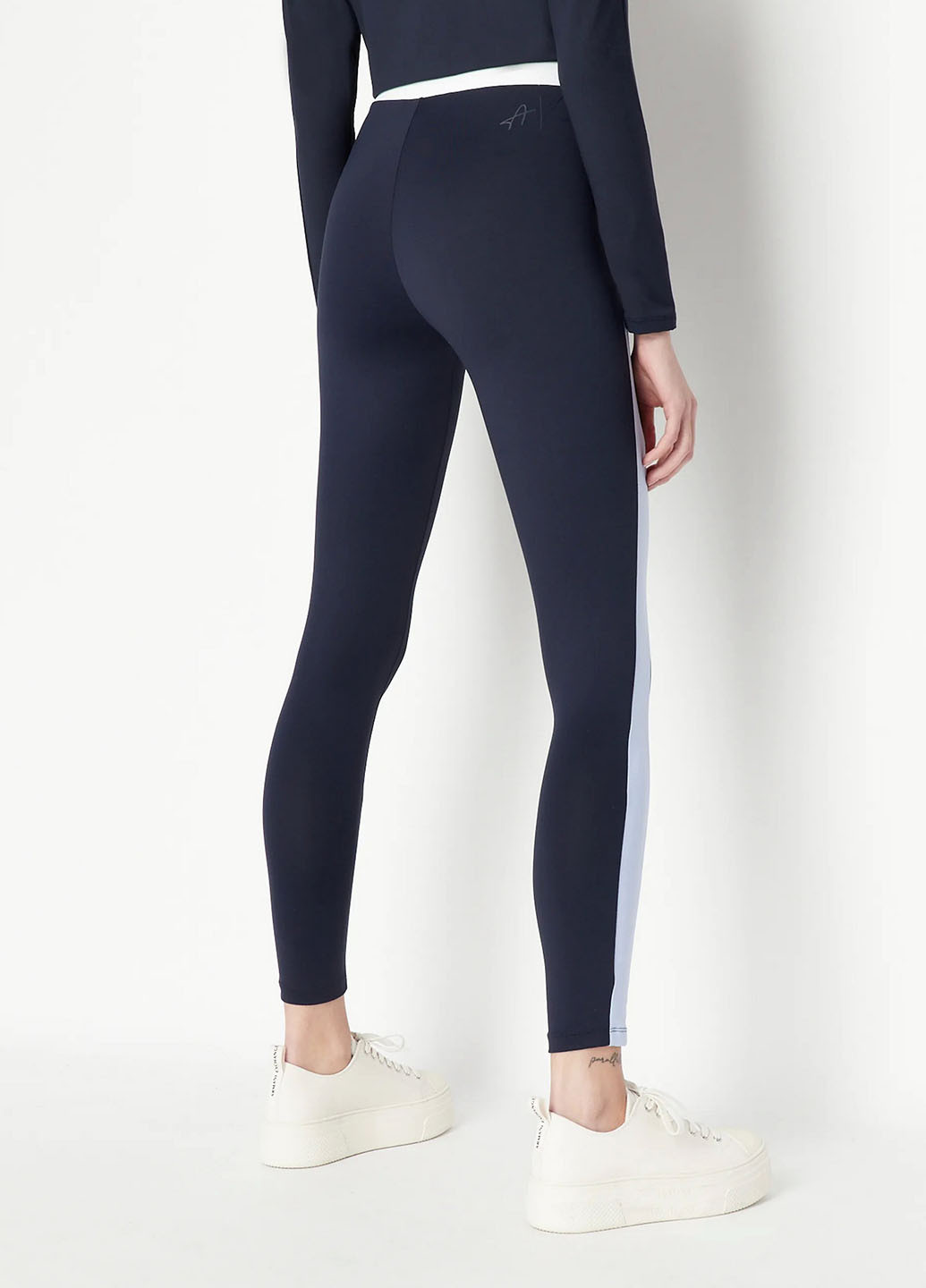Синие демисезонные леггинсы Armani Exchange