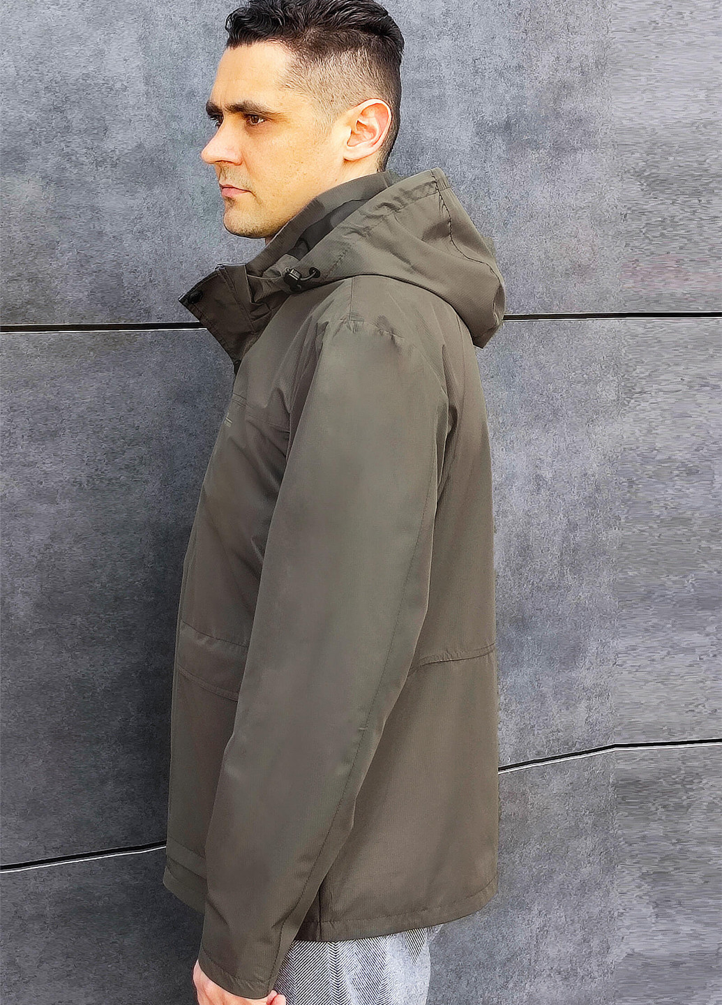 Зелена демісезонна куртка Sun's House