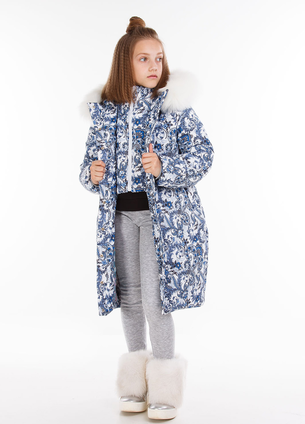 Синяя зимняя куртка Sofia Shelest