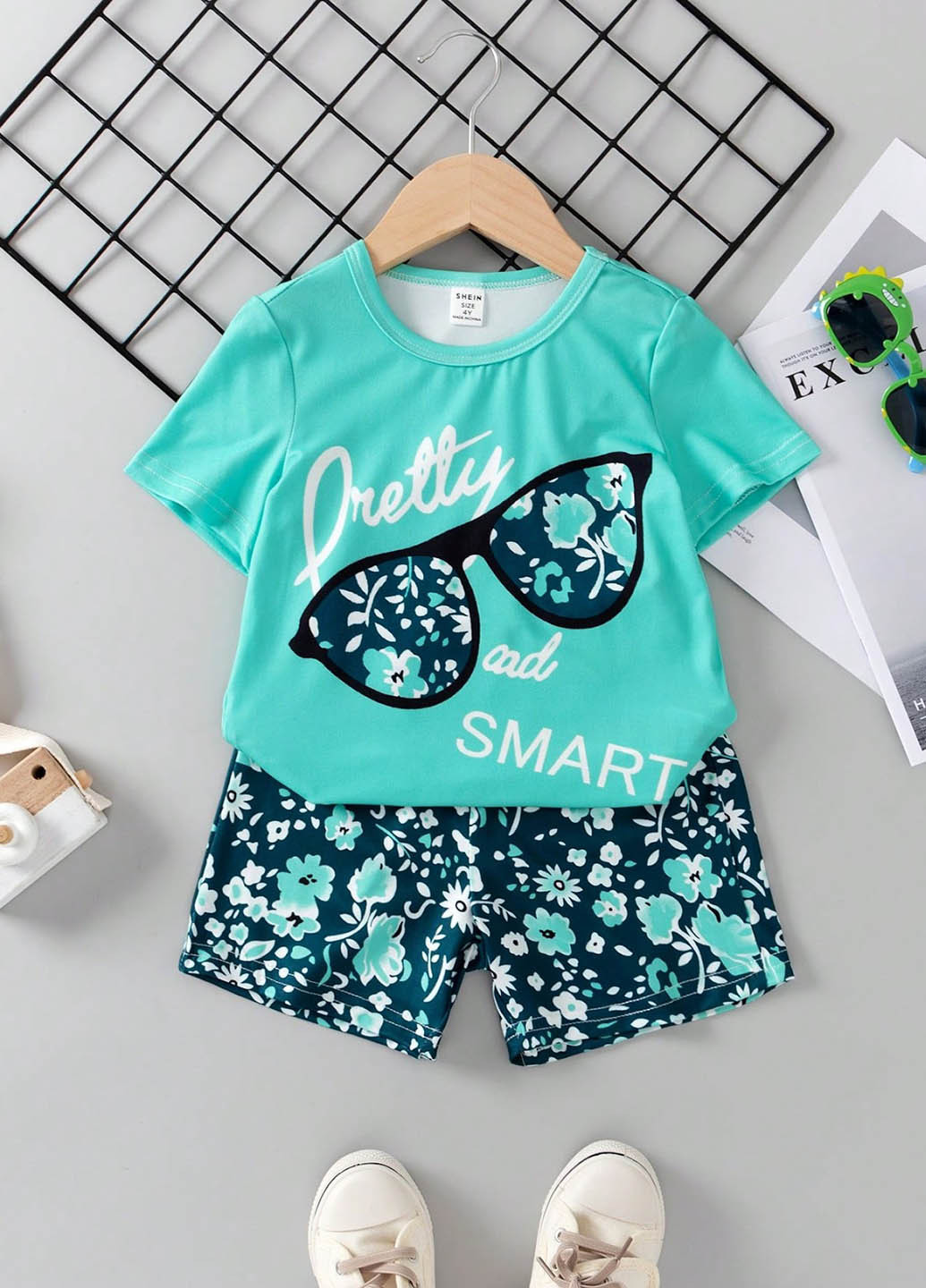 Комбінований літній комплект (футболка, шорти) SHEIN