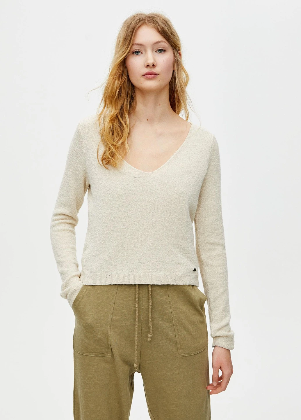 Бежевий топ демісезон,бежевий, пуловер Pull & Bear