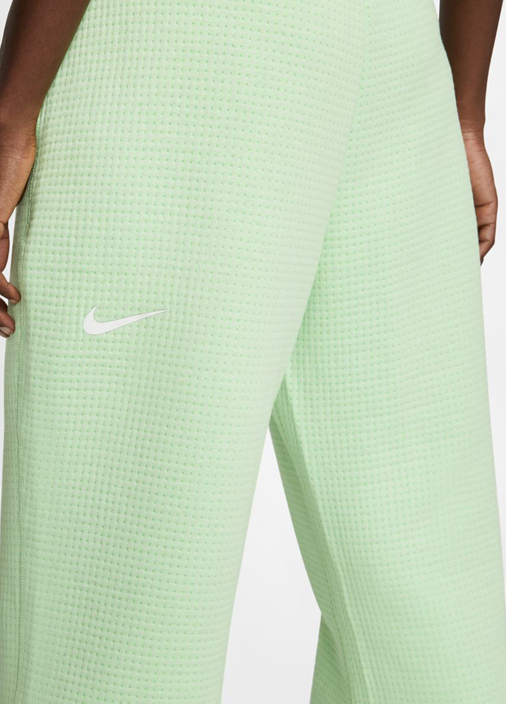 Салатовые спортивные демисезонные клеш брюки Nike