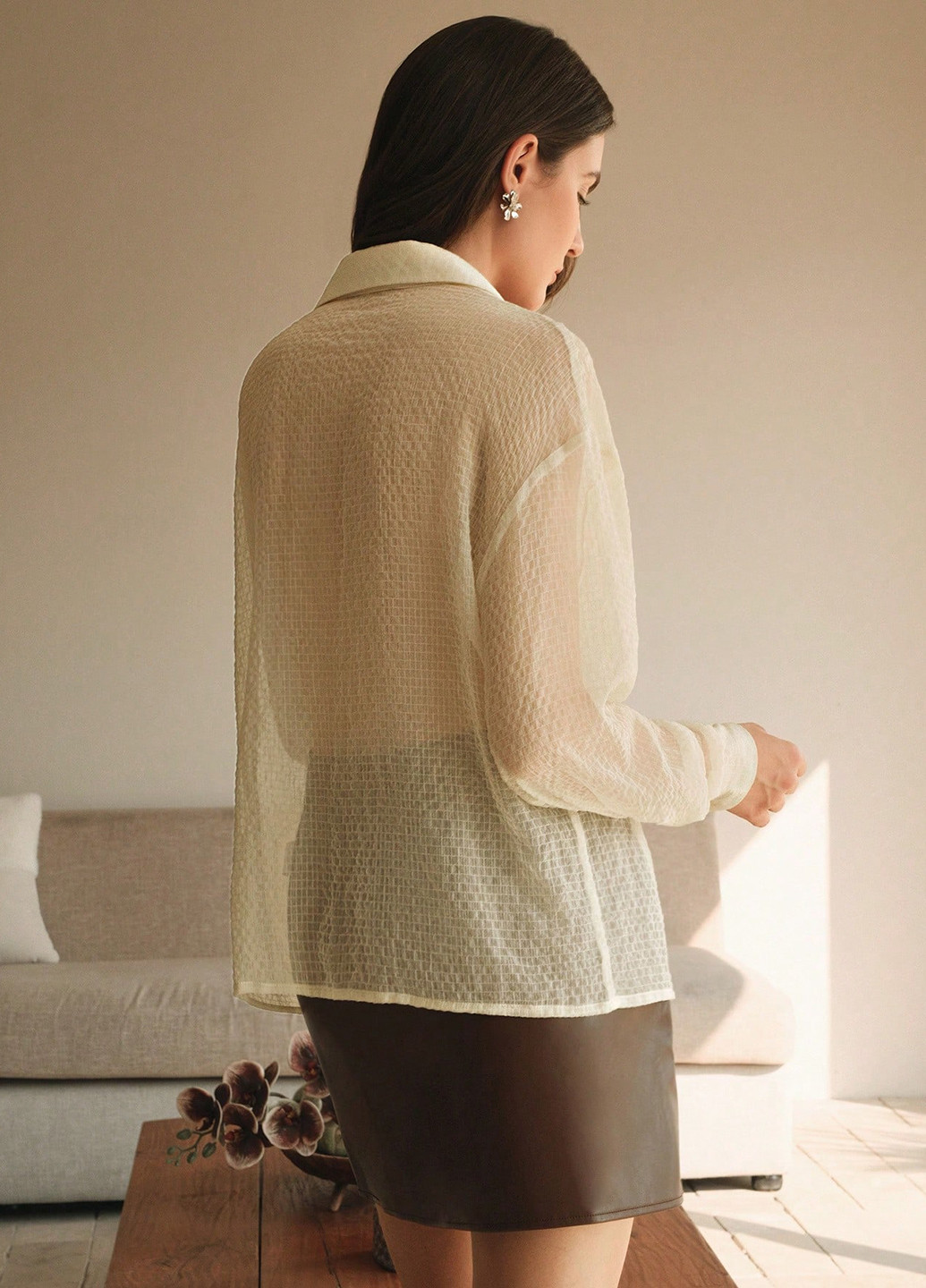 Кремова блуза SHEIN