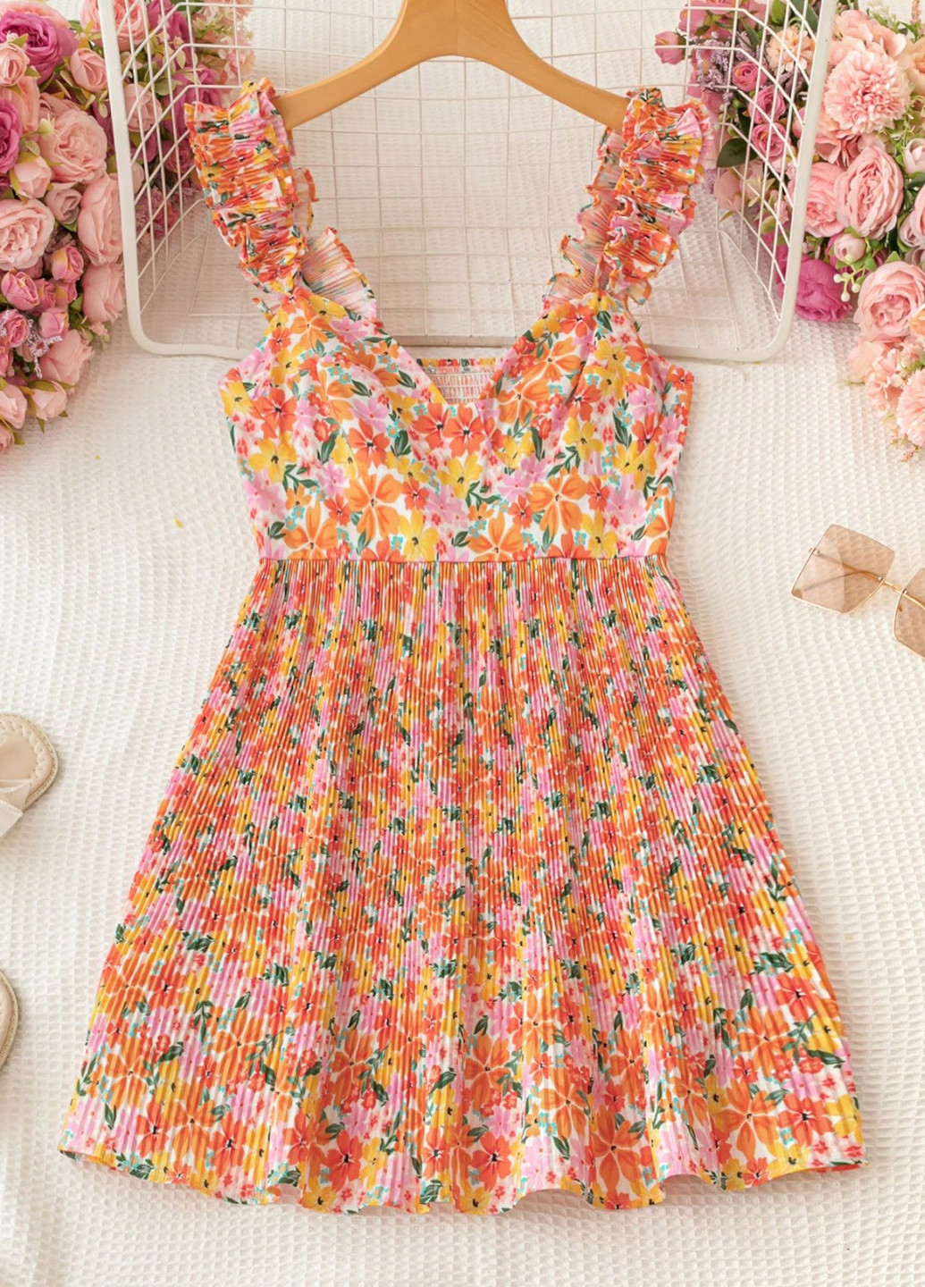 Світло-оранжева кежуал сукня кльош SHEIN з квітковим принтом