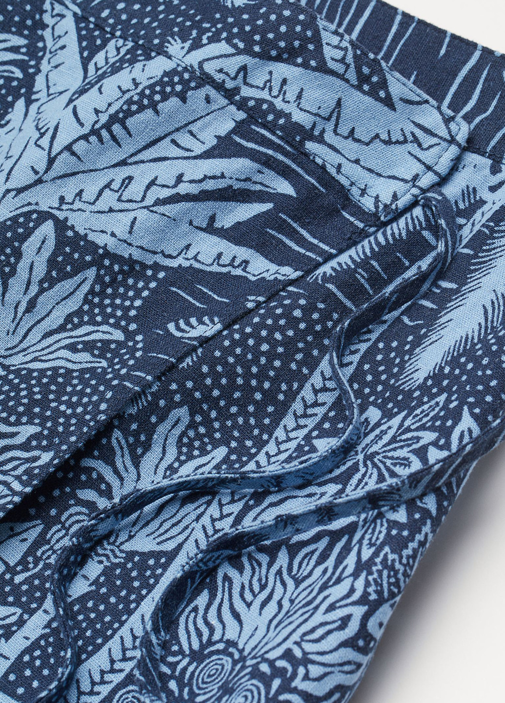Темно-синяя кэжуал с рисунком юбка H&M на запах
