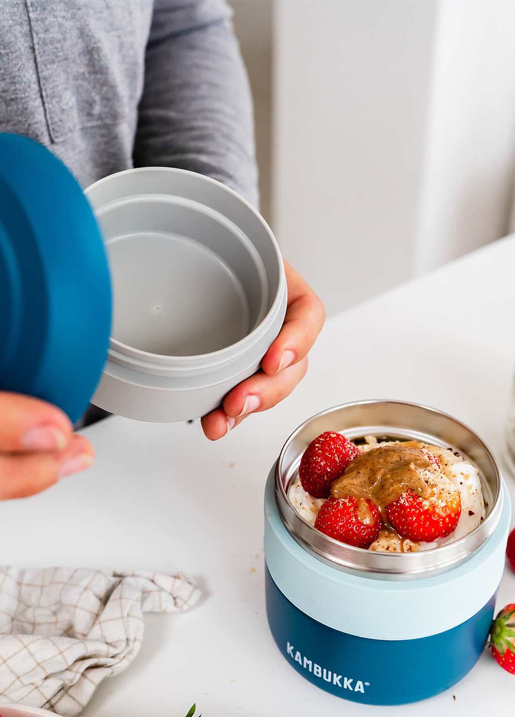 Контейнер для снеков, 5х10х10 см Kambukka (234716797)