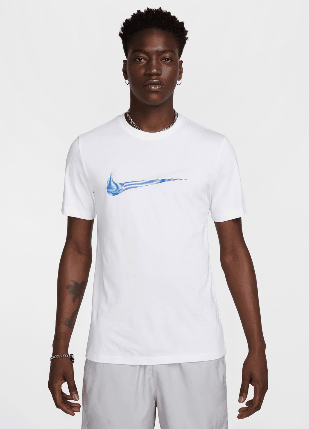 Біла футболка Nike SPORTSWEAR