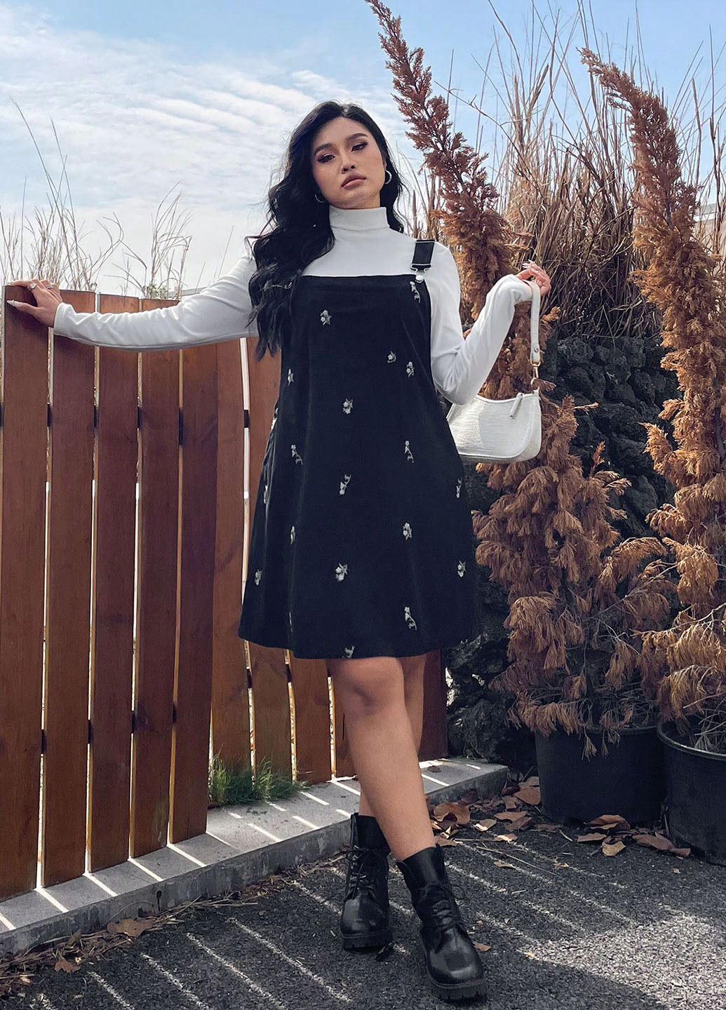 Демисезонный женский платье SHEIN в цветочек