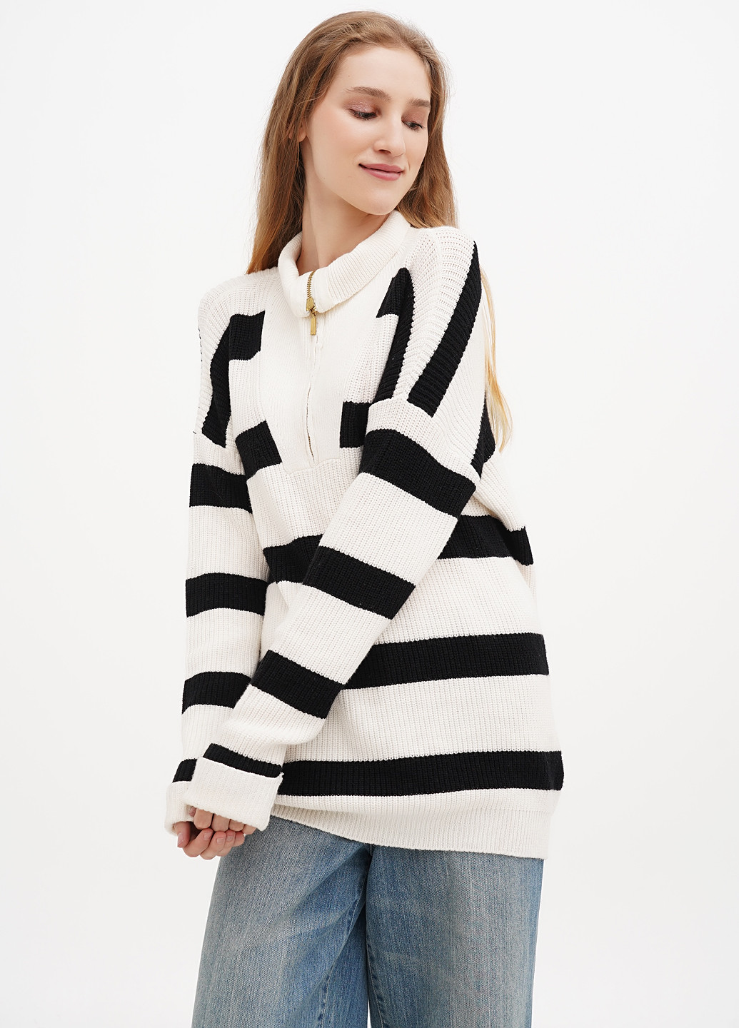 Черно-белый демисезонный свитер Boohoo