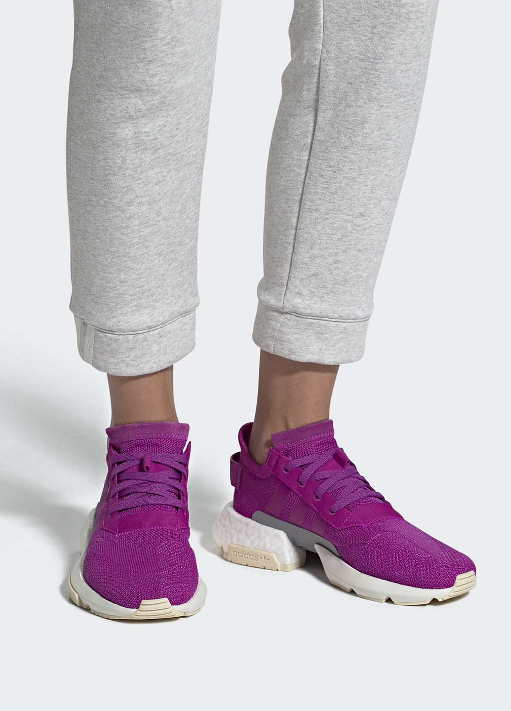 Фуксиновые всесезонные кроссовки adidas POD-S3.1