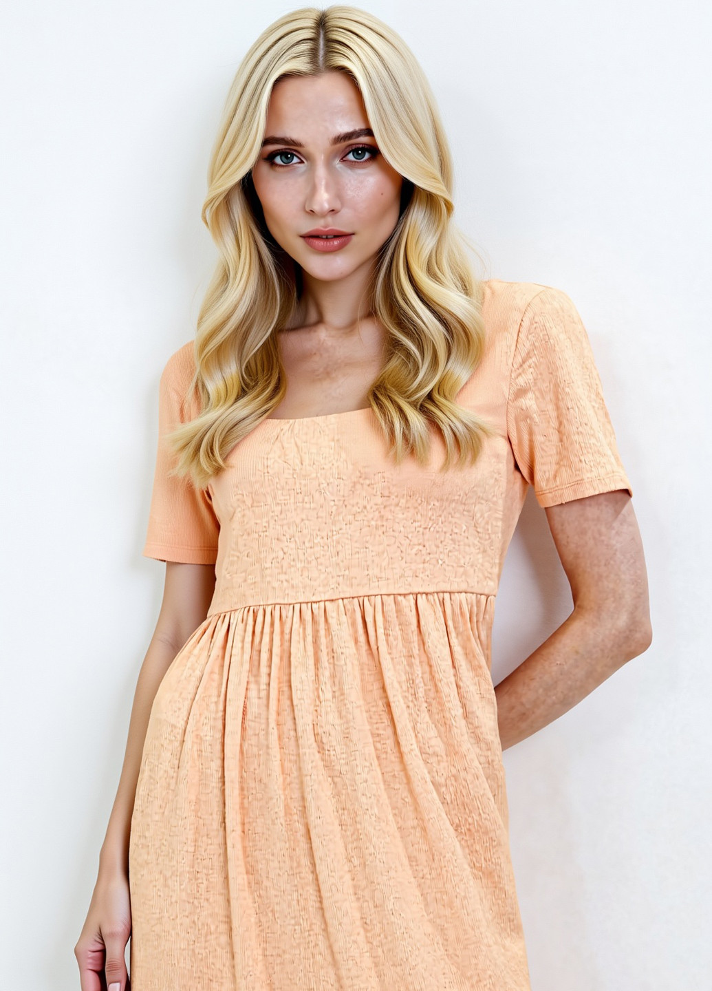 Персикова кежуал сукня Sinsay однотонна