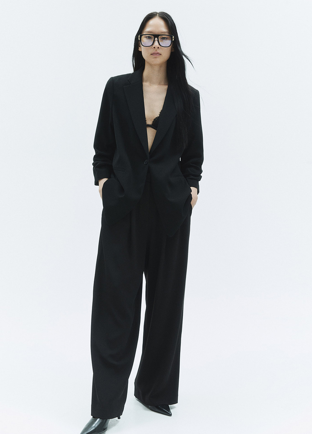 Черный женский жакет H&M однотонный - демисезонный