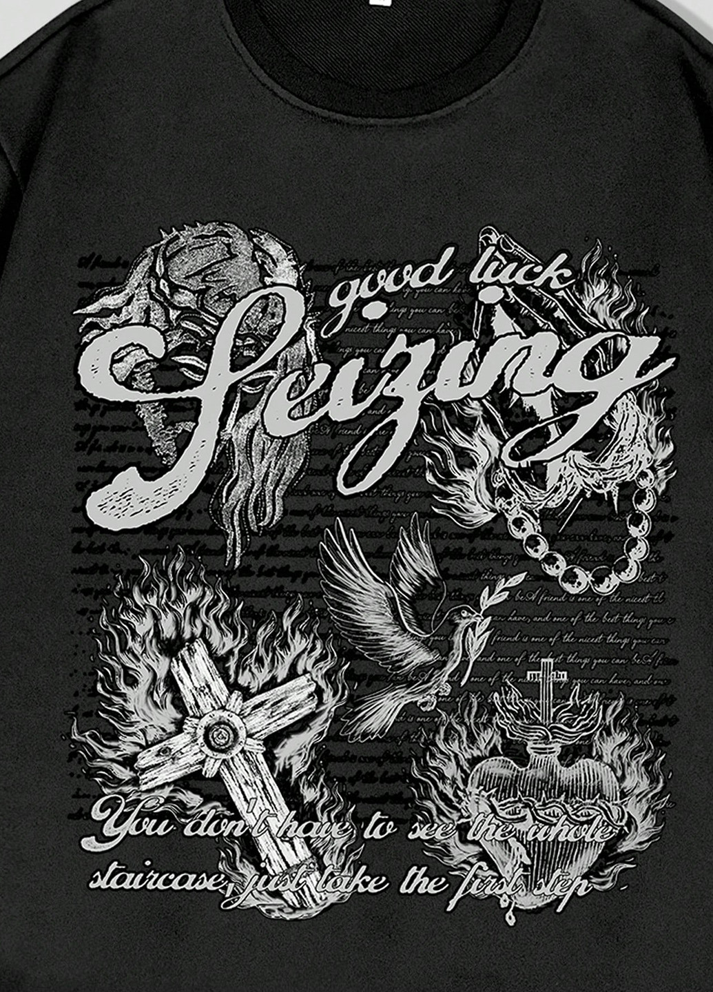 Черная футболка SHEIN