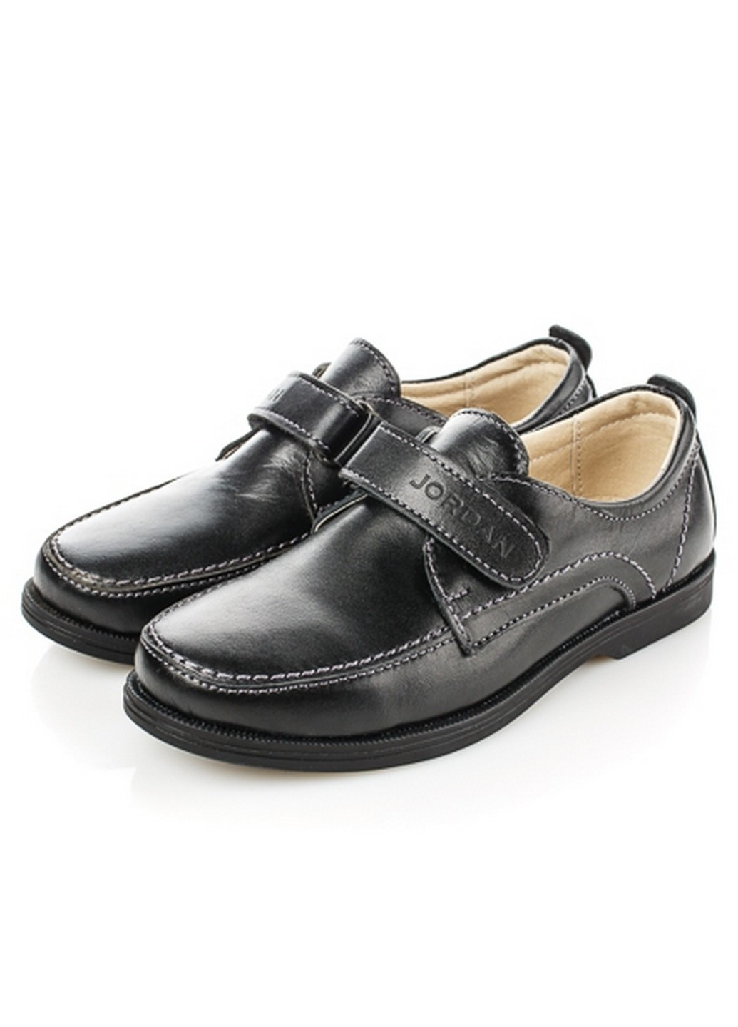 Черные туфли классические Jordan