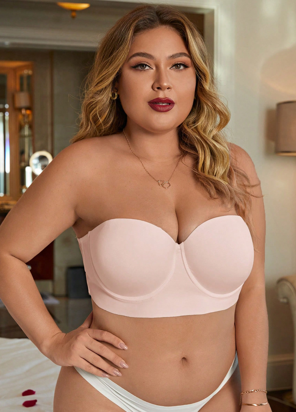 Пудровий топ бюстгальтер SHEIN з кісточками поліестер