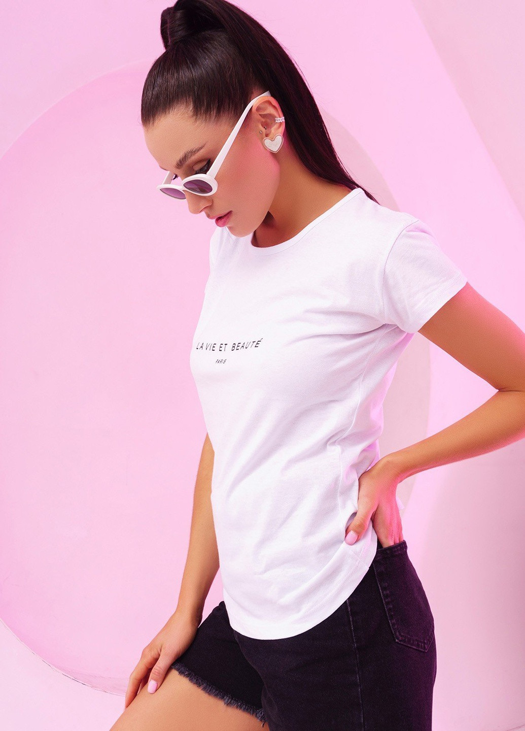 Белая всесезон футболка женская с коротким рукавом ISSA PLUS WN20-250